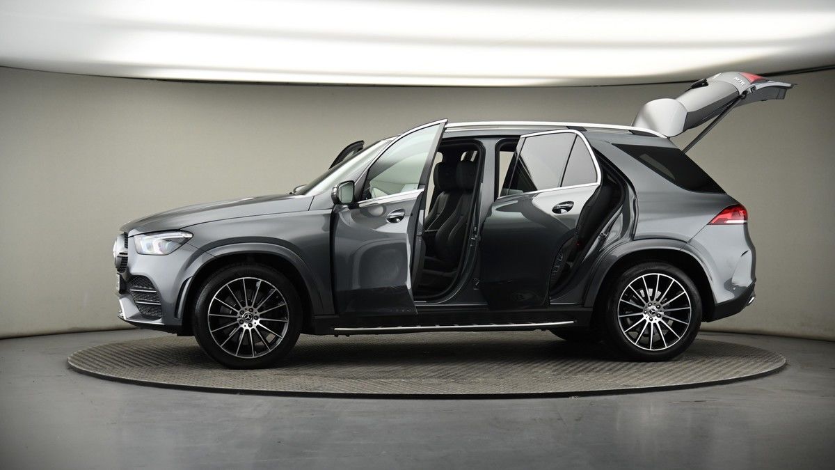 More views of Mercedes-Benz GLE