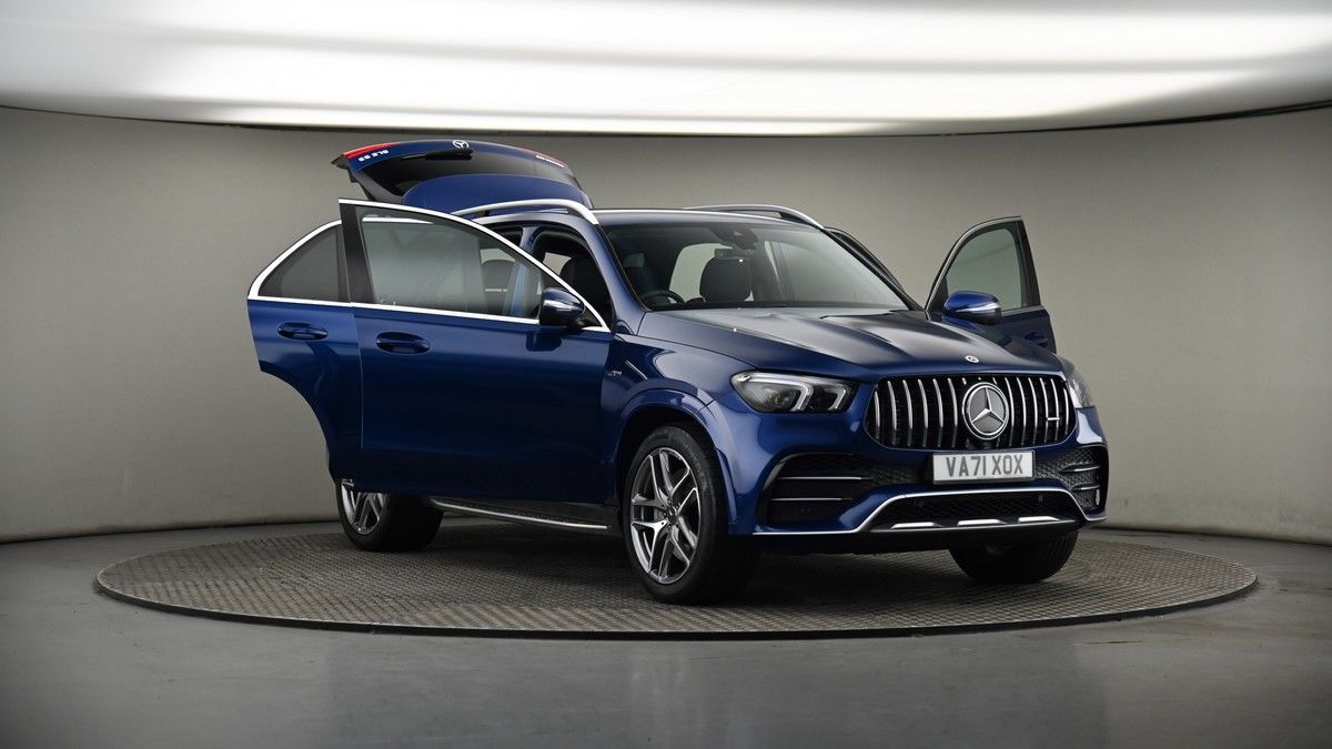 More views of Mercedes-Benz GLE
