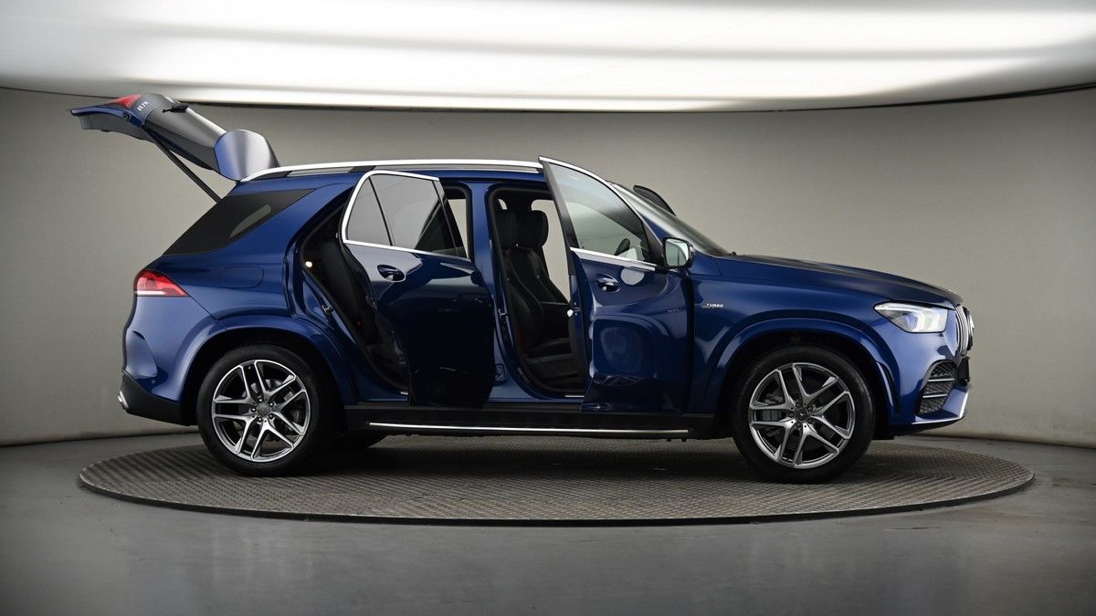 More views of Mercedes-Benz GLE
