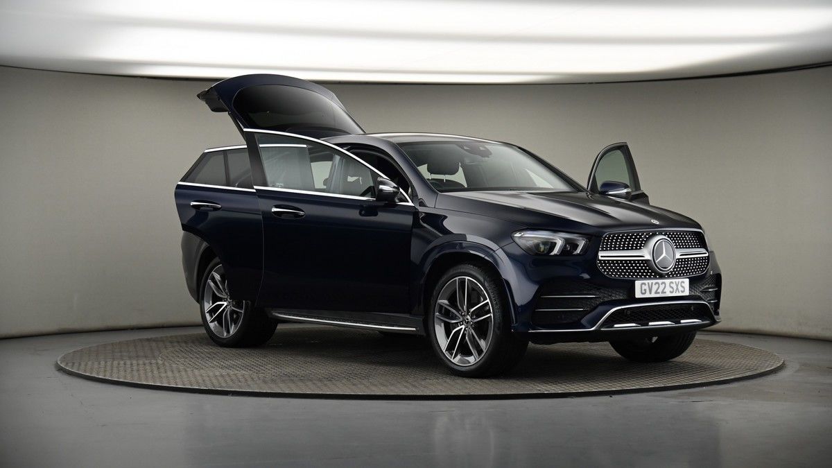More views of Mercedes-Benz GLE