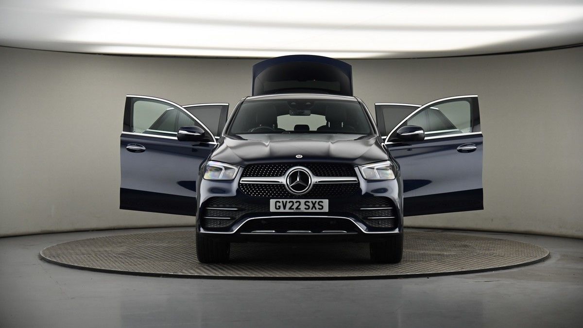 More views of Mercedes-Benz GLE