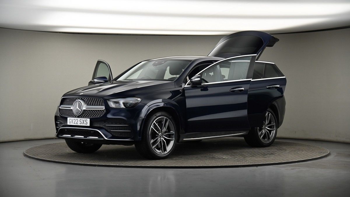 More views of Mercedes-Benz GLE