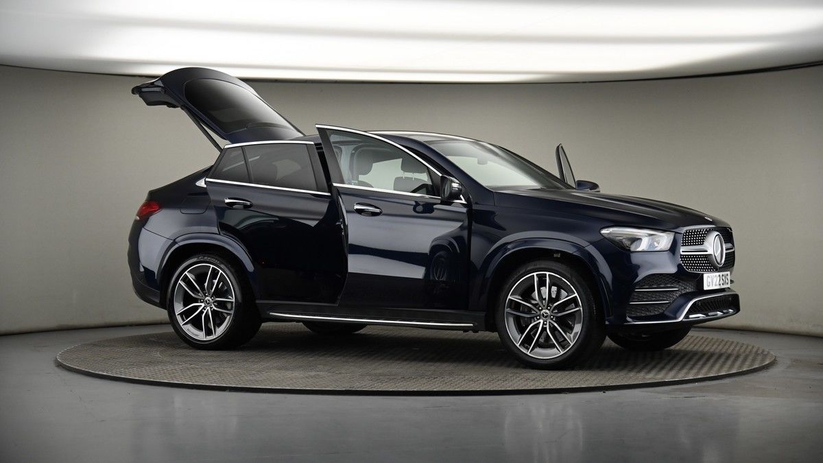 More views of Mercedes-Benz GLE