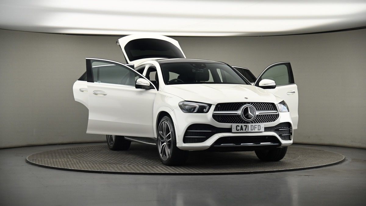 More views of Mercedes-Benz GLE