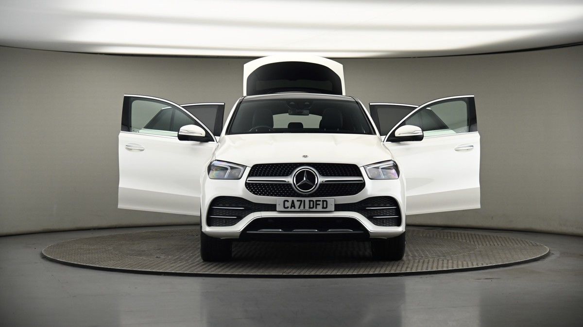More views of Mercedes-Benz GLE