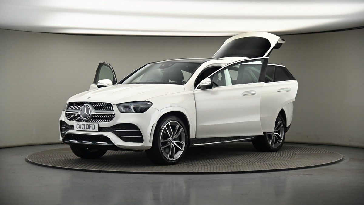 More views of Mercedes-Benz GLE