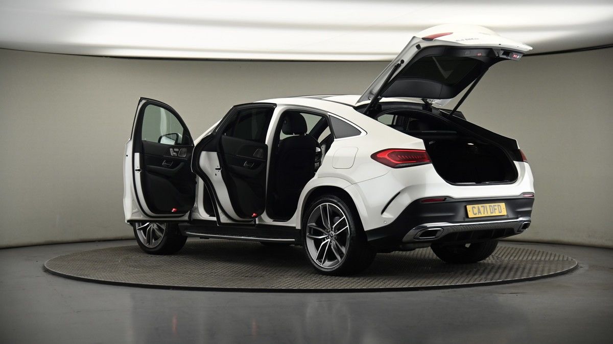 More views of Mercedes-Benz GLE