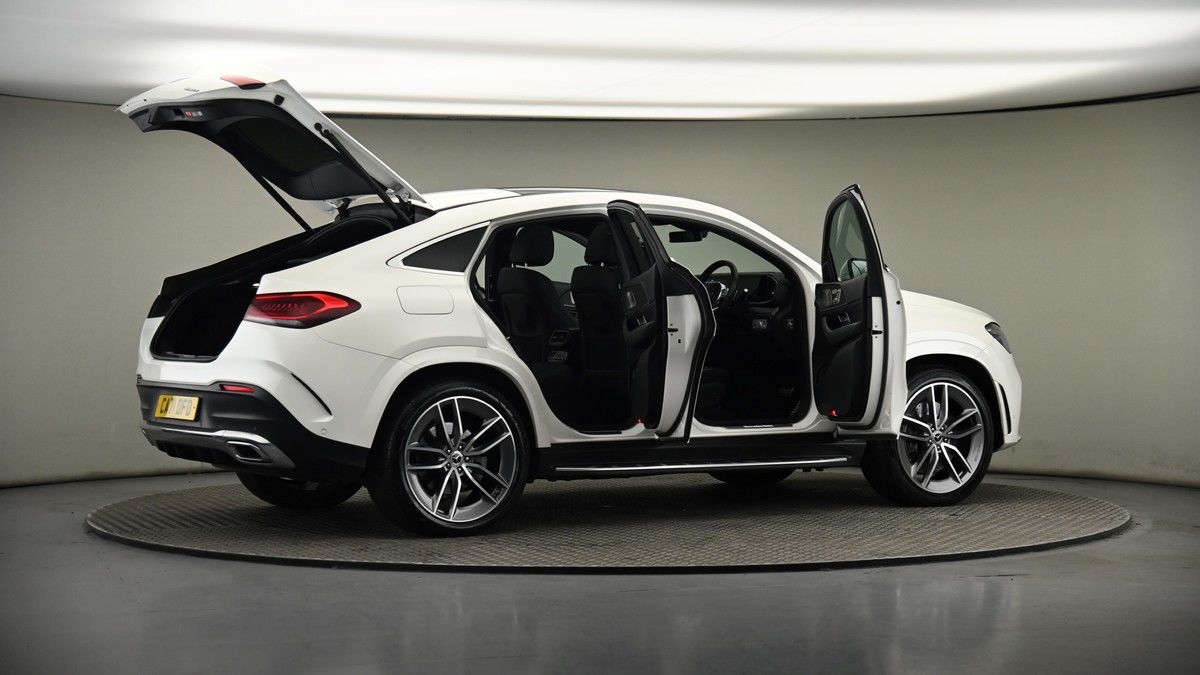 More views of Mercedes-Benz GLE