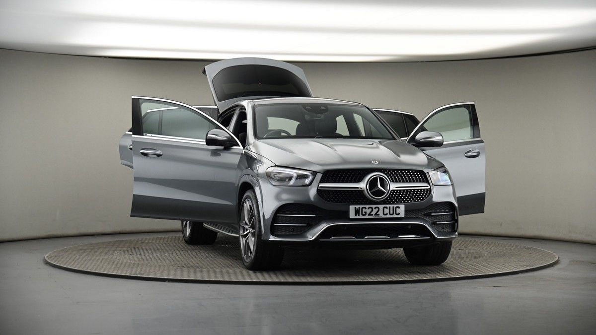 More views of Mercedes-Benz GLE