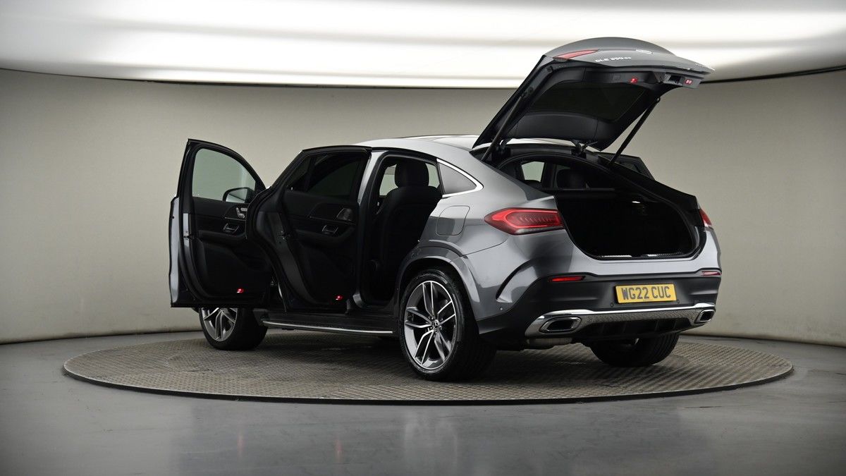 More views of Mercedes-Benz GLE
