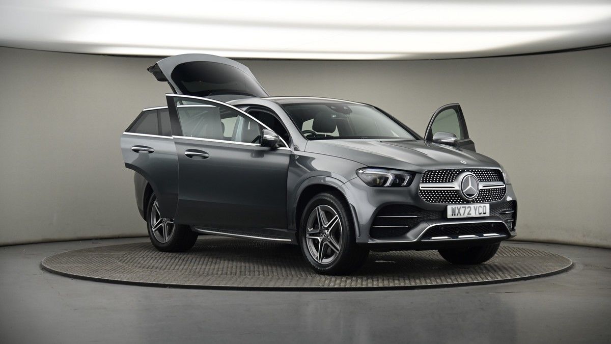 More views of Mercedes-Benz GLE