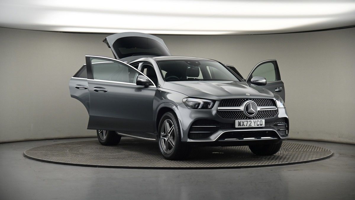 More views of Mercedes-Benz GLE