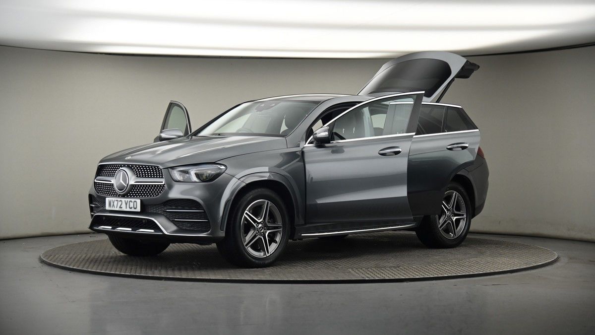 More views of Mercedes-Benz GLE