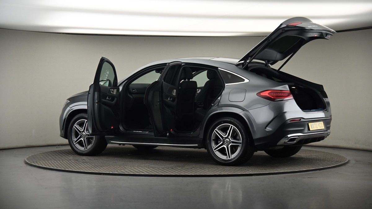 More views of Mercedes-Benz GLE