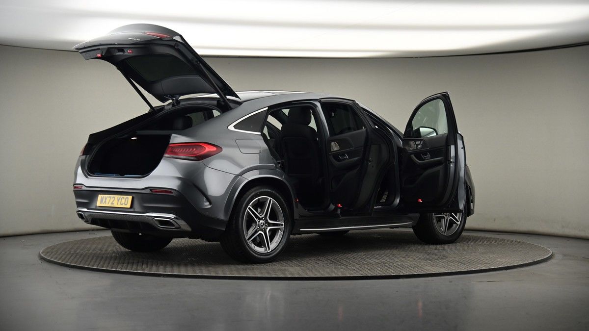 More views of Mercedes-Benz GLE