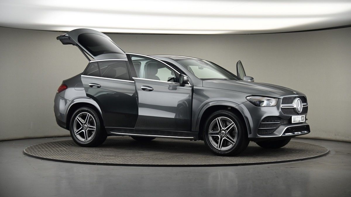 More views of Mercedes-Benz GLE