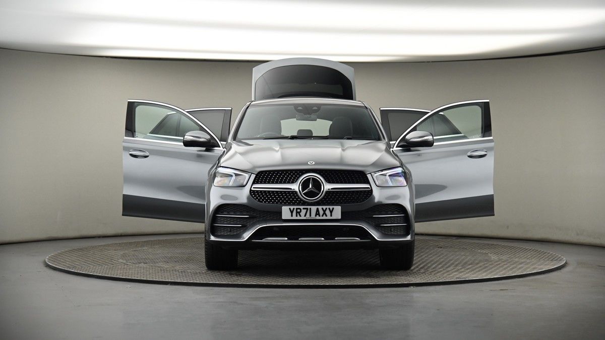 More views of Mercedes-Benz GLE