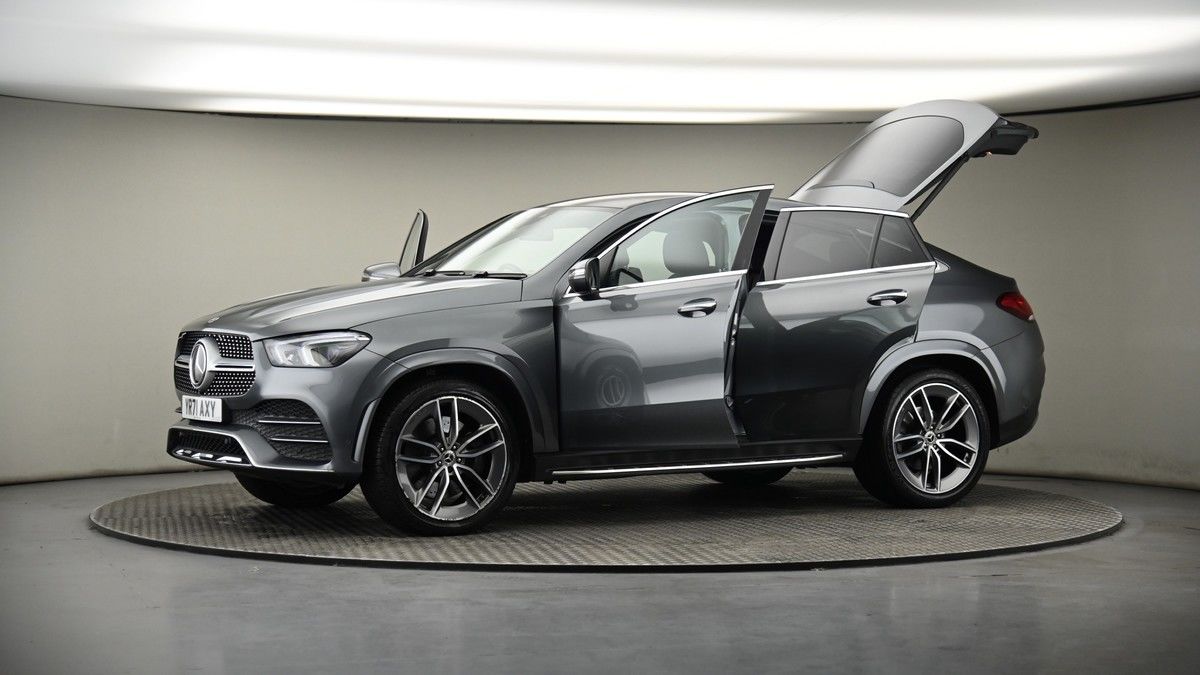 More views of Mercedes-Benz GLE
