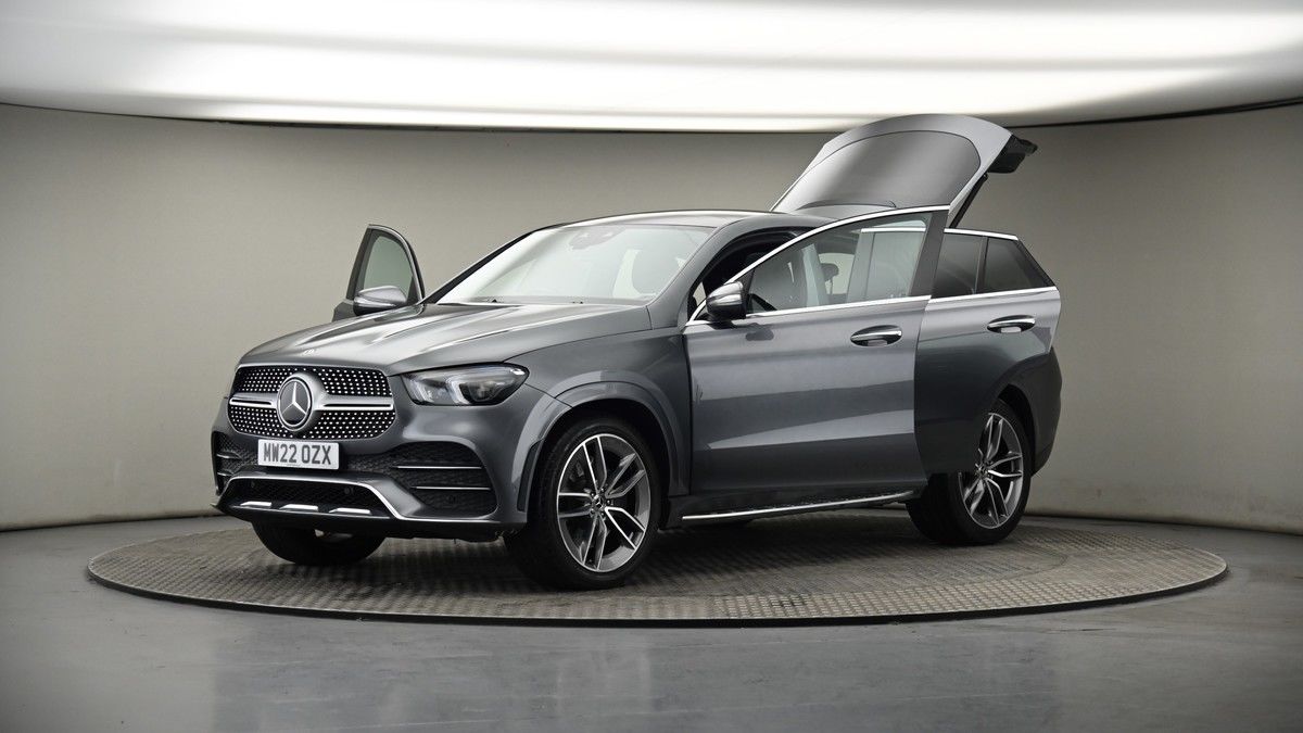 More views of Mercedes-Benz GLE