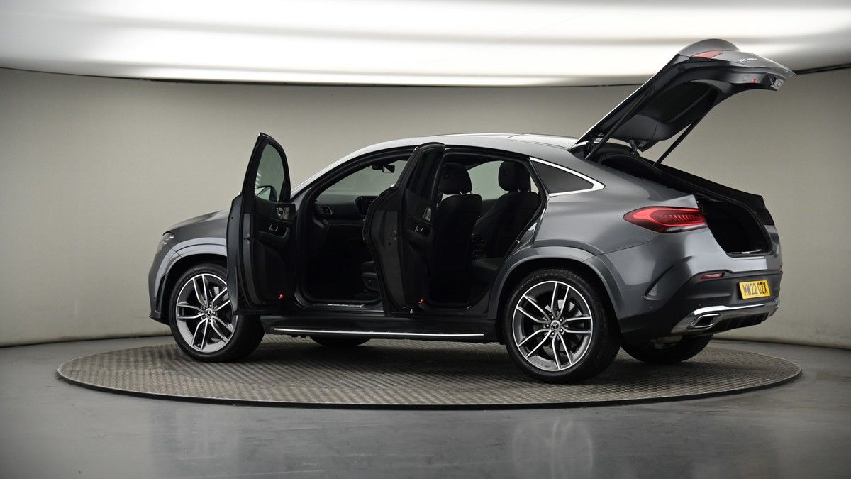 More views of Mercedes-Benz GLE