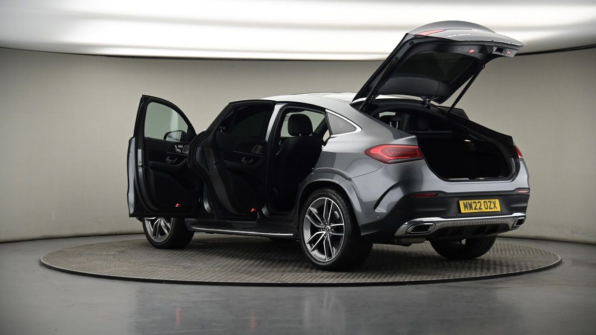 More views of Mercedes-Benz GLE