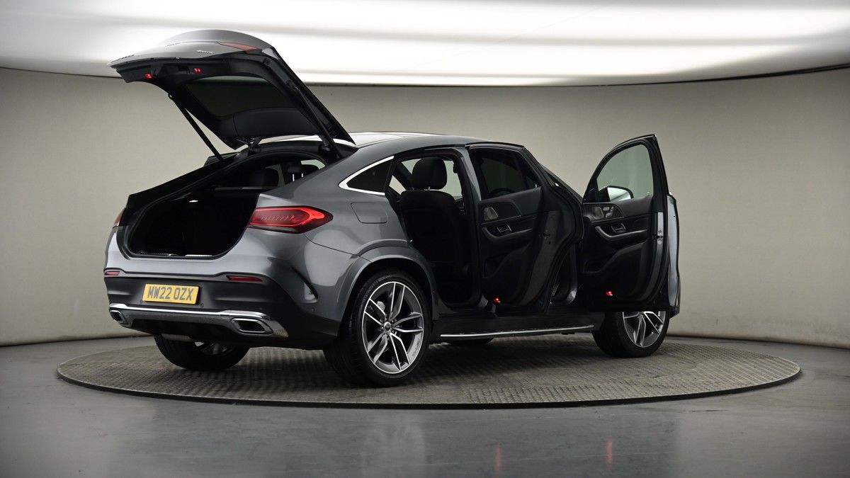 More views of Mercedes-Benz GLE
