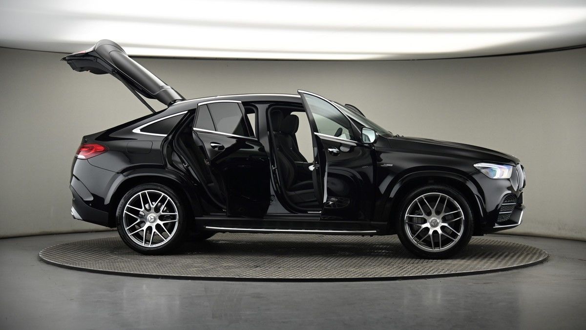 More views of Mercedes-Benz GLE