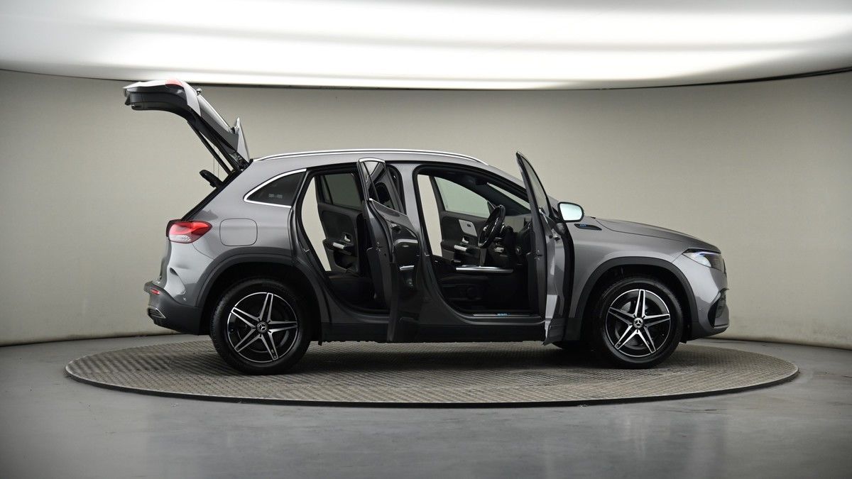 More views of Mercedes-Benz EQA