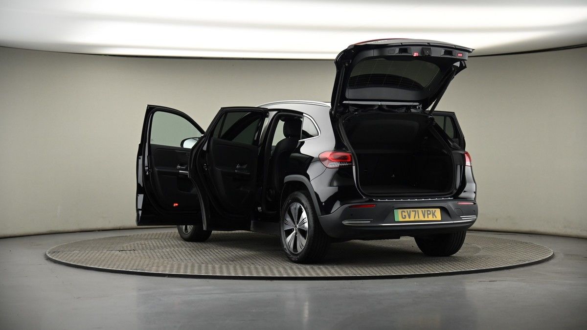 Mercedes-Benz EQA Image 8