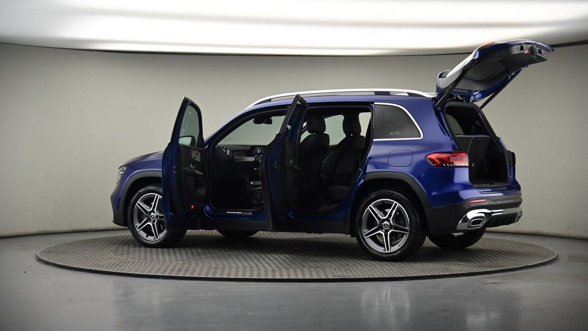 More views of Mercedes-Benz GLB