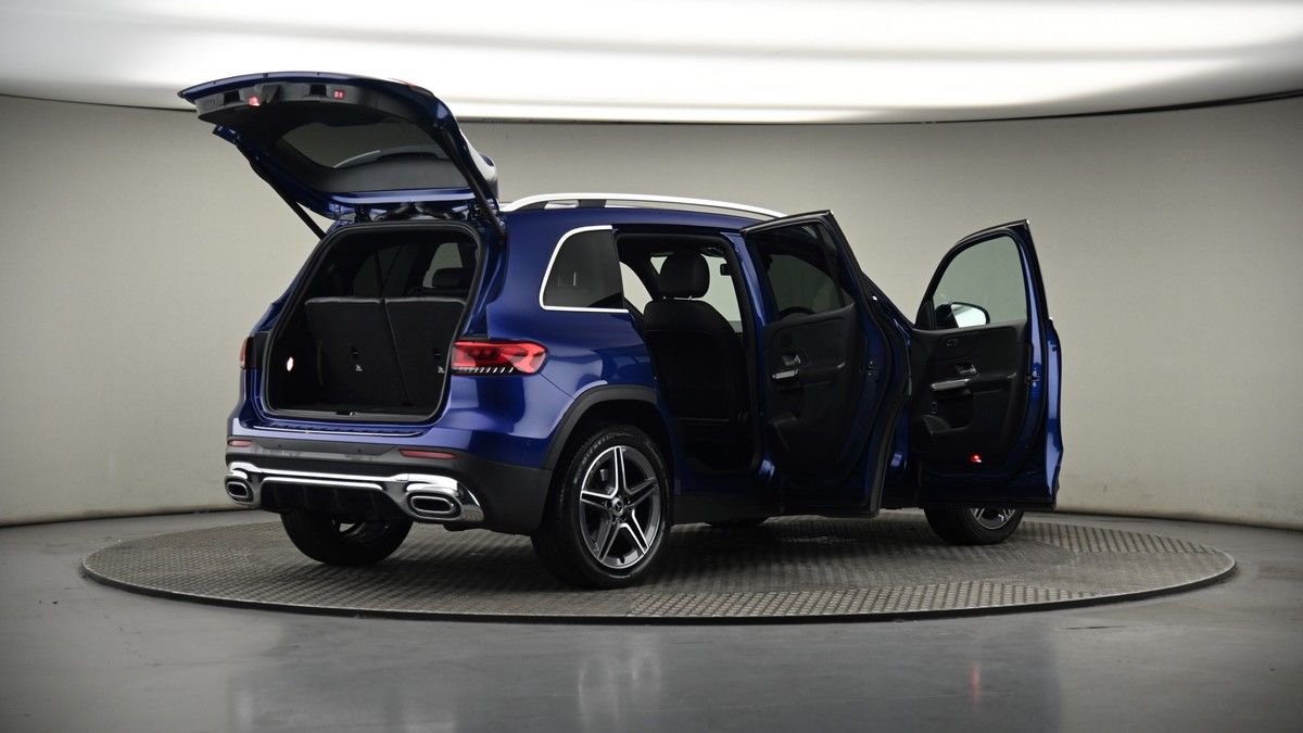 More views of Mercedes-Benz GLB
