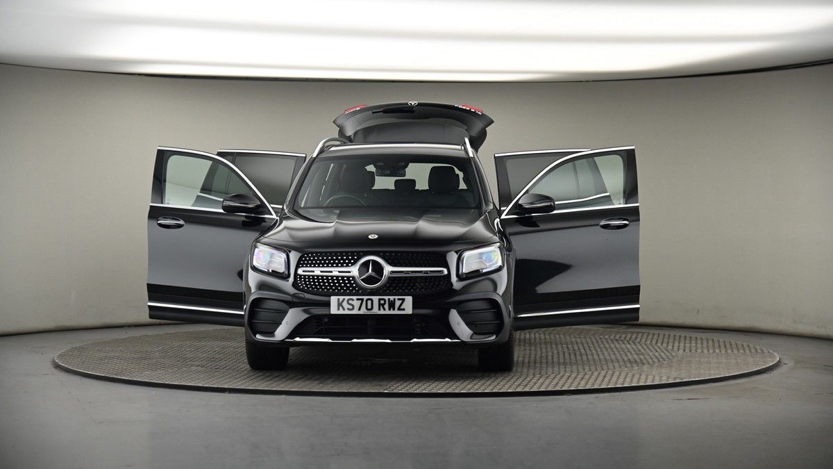More views of Mercedes-Benz GLB