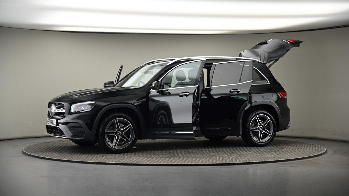 More views of Mercedes-Benz GLB
