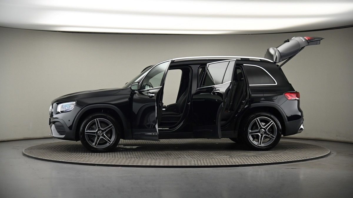 More views of Mercedes-Benz GLB