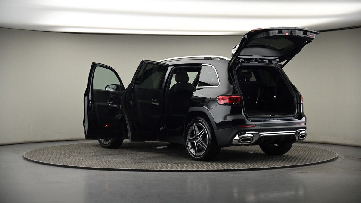 More views of Mercedes-Benz GLB
