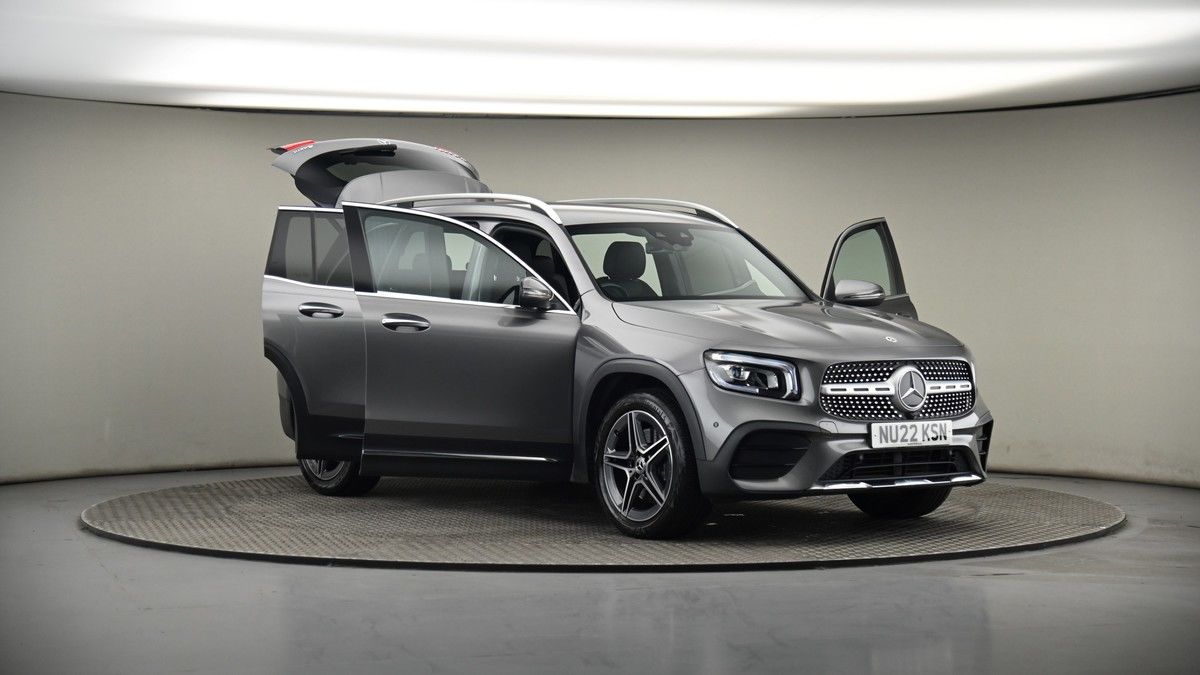 More views of Mercedes-Benz GLB