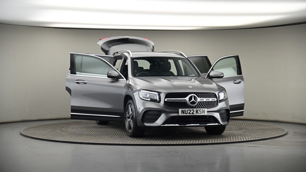 More views of Mercedes-Benz GLB