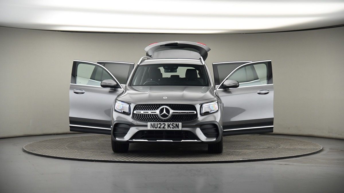 More views of Mercedes-Benz GLB