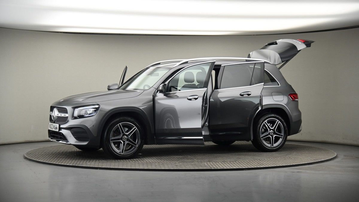 More views of Mercedes-Benz GLB