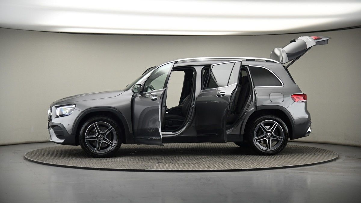 More views of Mercedes-Benz GLB
