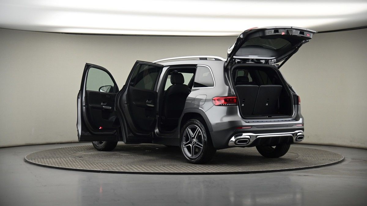 More views of Mercedes-Benz GLB