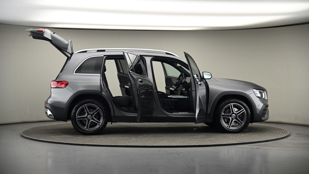 More views of Mercedes-Benz GLB