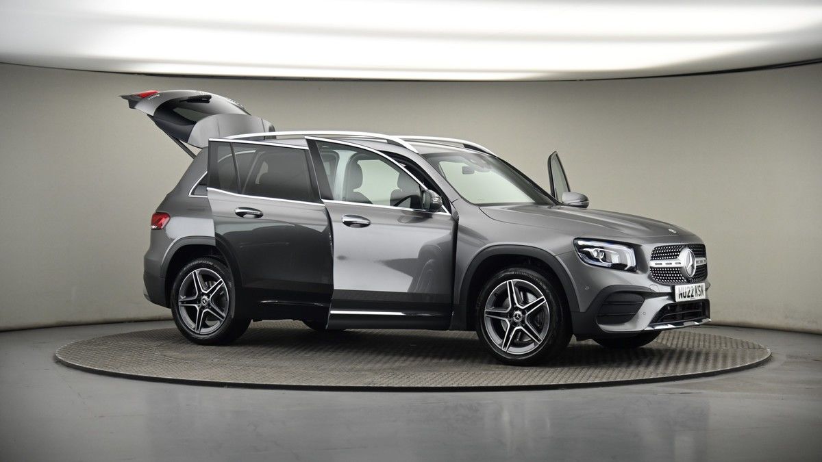 More views of Mercedes-Benz GLB