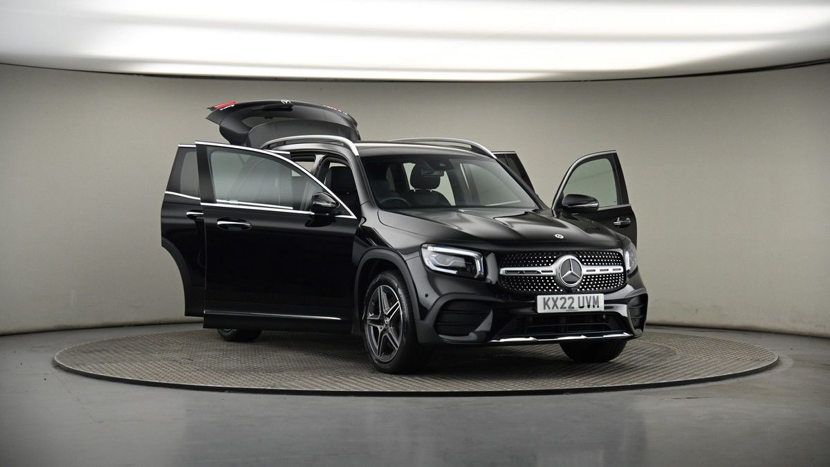 More views of Mercedes-Benz GLB