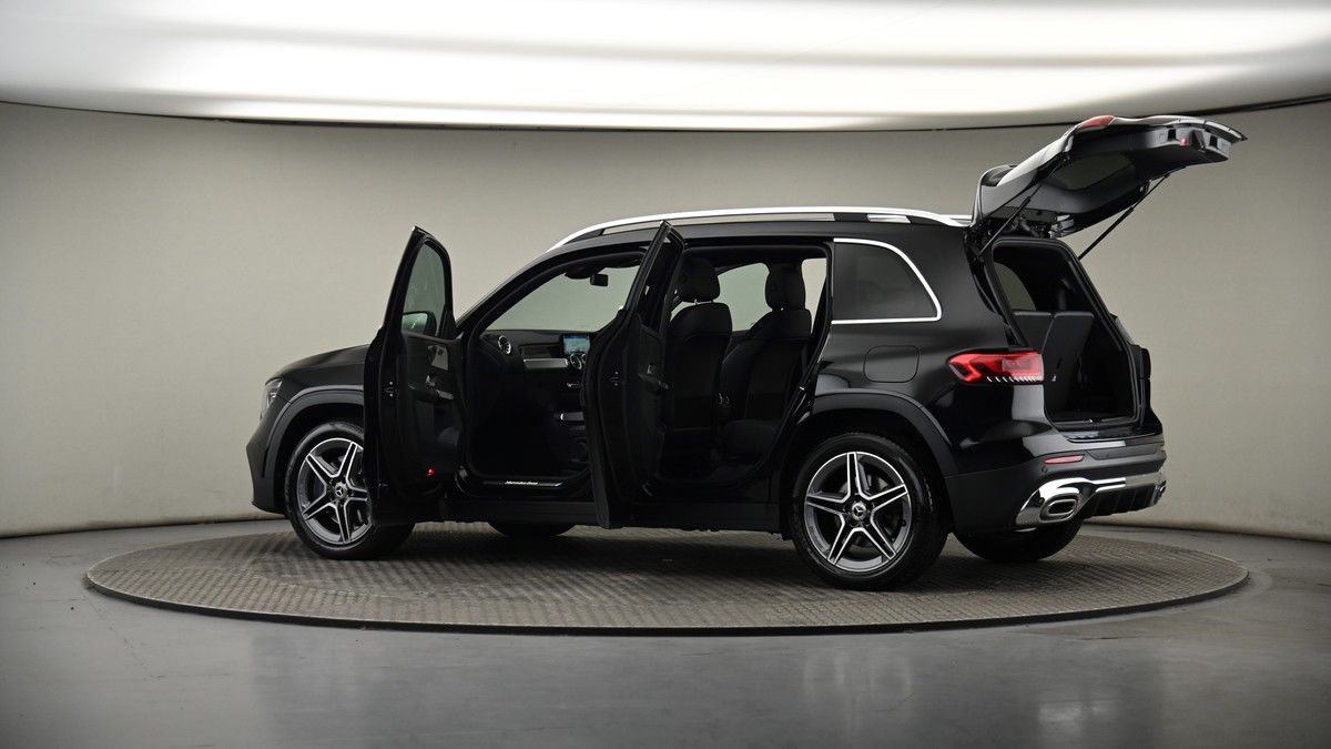 More views of Mercedes-Benz GLB