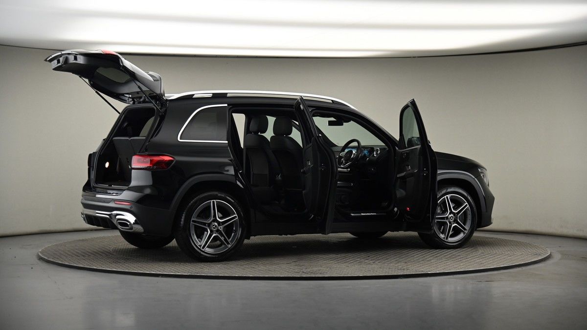 More views of Mercedes-Benz GLB