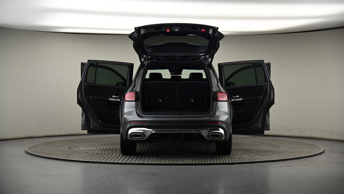More views of Mercedes-Benz GLB