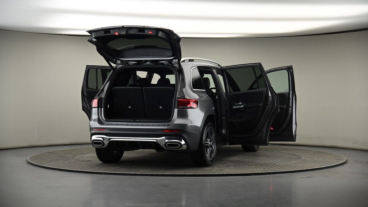 More views of Mercedes-Benz GLB