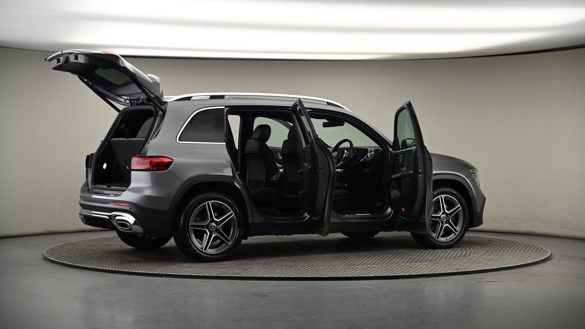 More views of Mercedes-Benz GLB