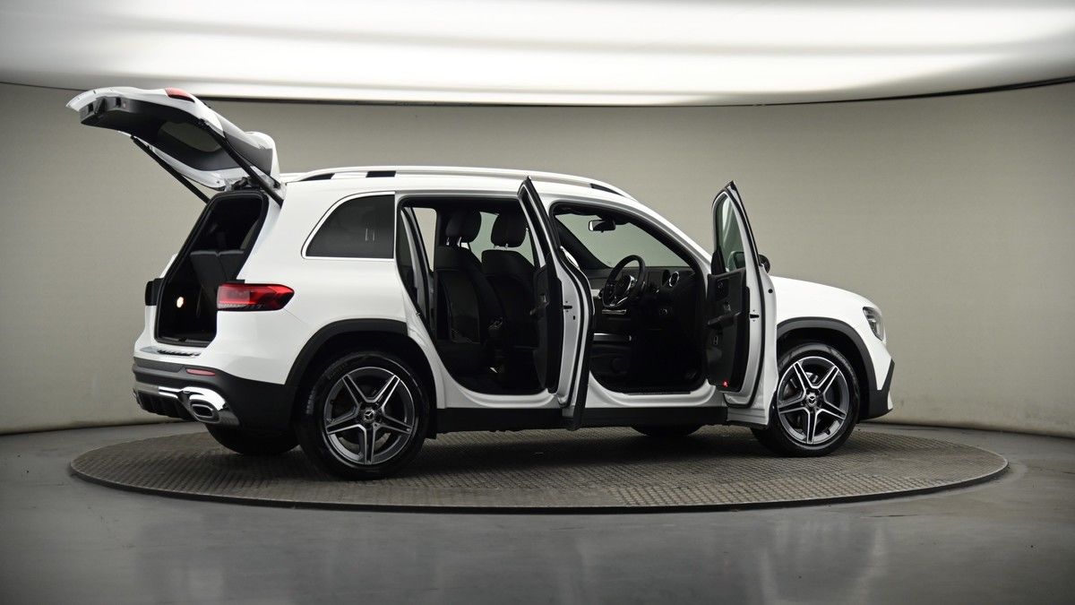 More views of Mercedes-Benz GLB